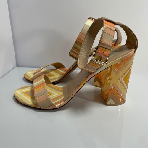 Valentino Garavani leather sandals like new, size 40, colorful