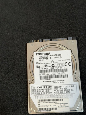 Toshiba 80Gb hard drive used for 2.5-inch laptop
