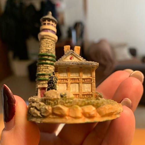 Decorative ceramic miniature new from Switzerland