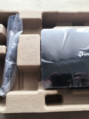 TP Link Router 4G σαν καινούργιο, πλήρως λειτουργικό