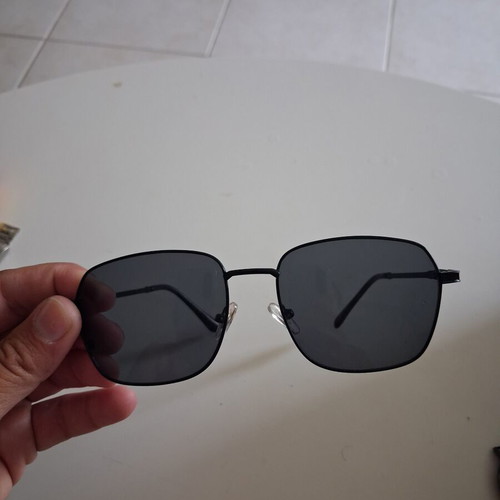 Sunglasses with metal frame black unisex like new with bonus second pair