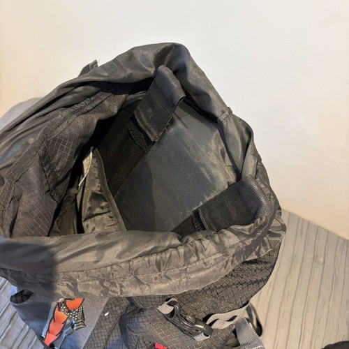 Backpack 65 liters like new