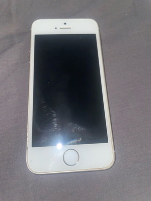 Iphone SE (1-во поколение) 2020