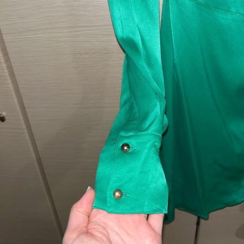 Karen Millen green wrap dress like new with shoulder pads