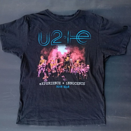 U2 Experience + Innocence Tour Official T-shirt used, sizes M-L, black