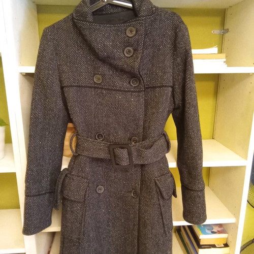 Zara coat S dark gray like new with belt and herringbone collar