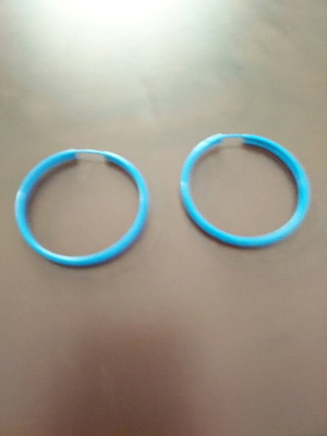Earrings hoops in blue royal color like new, ideal for summer