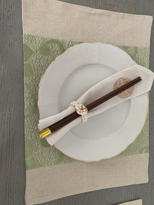 Vintage Japanese serving set for 6, unused fabric placemats with chopsticks