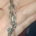 Silver 925 bracelet with leaf design like new
