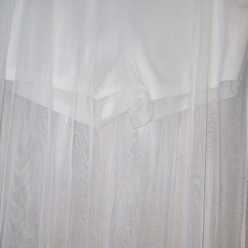 White shorts with long mesh tulle like new