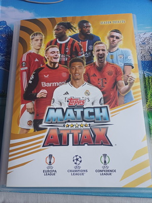 Άλμπουμ Match Attax σεζόν 2024-2025 σαν καινούργιο, 430 κάρτες συμπληρωμένες