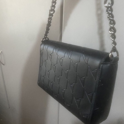 Nolah Shoulder Bag new, black with zipper