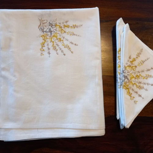 Cotton tablecloth white 235x148 cm with 12 napkins new