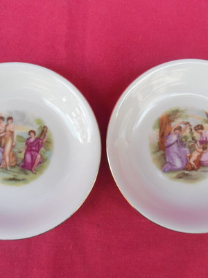 Kahla porcelain plates set of 2 from the 1960s with gold finish