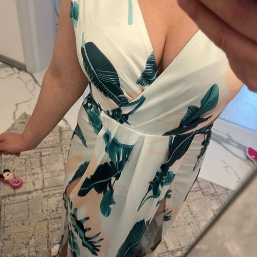 Long dress with front slits like new, size S, colorful