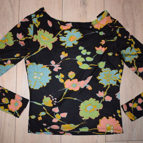 Red Valentino blouse with flowers like new, size 46