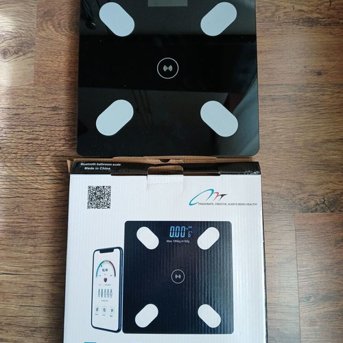 Electronic scale new with Bluetooth and body fat measurement