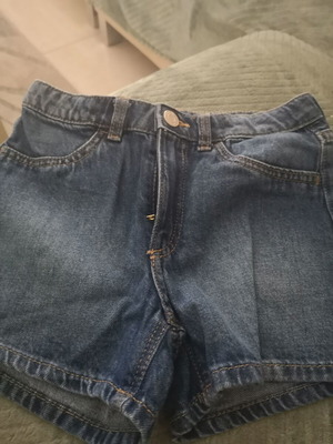 Παιδικό τζιν σορτσάκι H&M μεταχειρισμένο μέγεθος 128 εκ μπλε