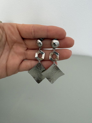 Dangling silver earrings new