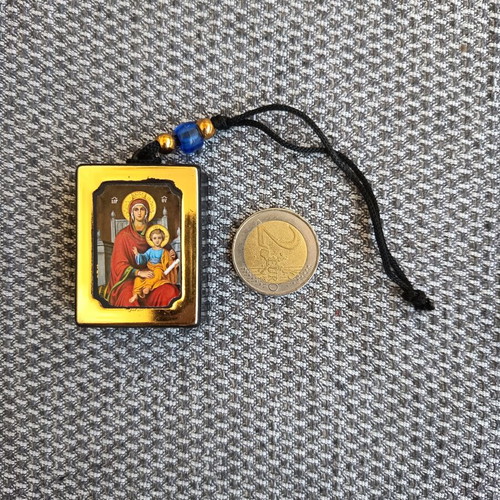 Small box with Saint Nektarios image, like new