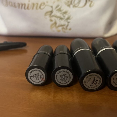 Mac lipsticks set