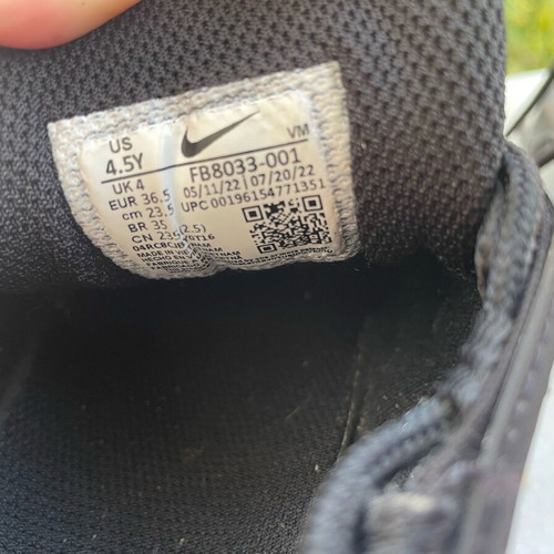 Nike athletic shoes like new, size 36.5 black