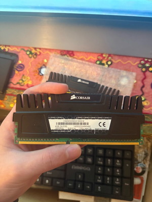 Corsair 8GB RAM like new