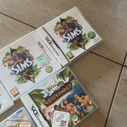 Sims game pack for Nintendo 3DS and DS consoles, 10 games with manuals