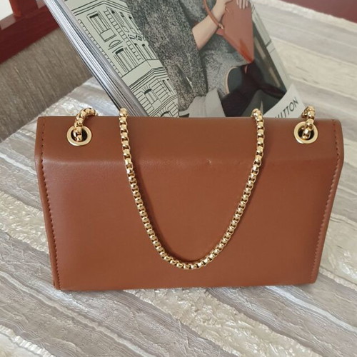 Shoulder bag like new with gold chain brown color