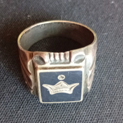 Silver ring with inlaid crown 916 USSR used