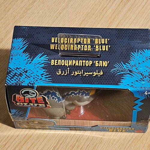 Jurassic Park Velociraptor 'Blue' figure new in box