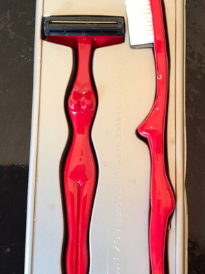 Vintage toothbrush and razor set new, 70s-80s