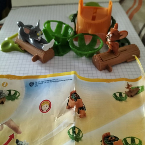 Kinder Surprise toys like new, various