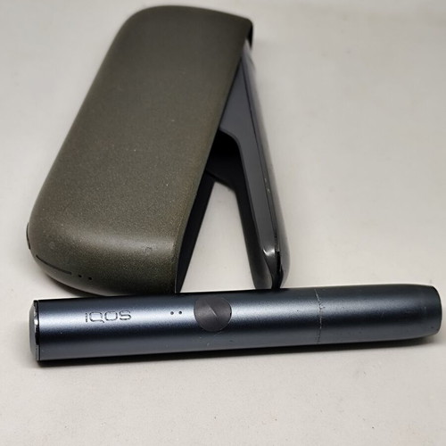 IQOS ILUMA device Pebble Grey like new with charging cable