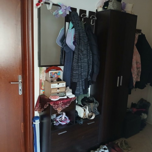 Entrance furniture with mirror, like new, shoe cabinet
