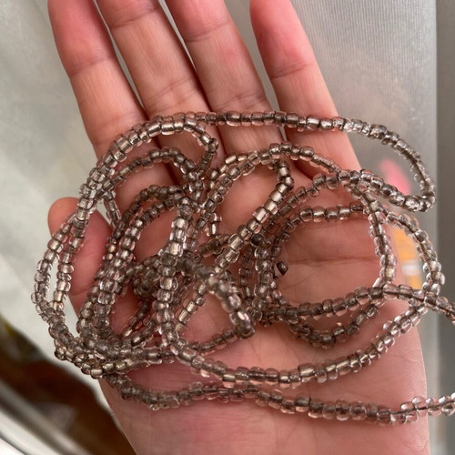 Vintage necklace one strand 73 cm like new