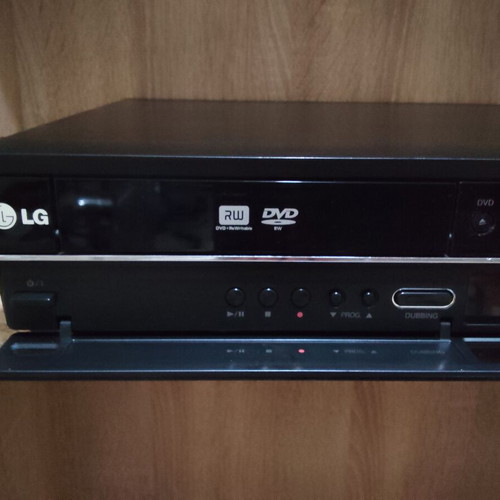 LG RC 388 VHS VCR Player Recorder and DVD Recorder Combo like new