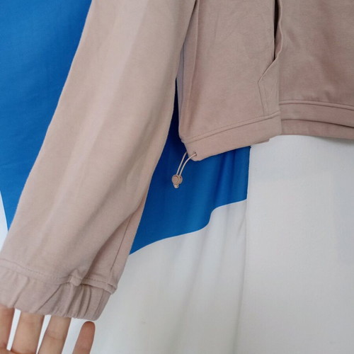 Lc Waikiki Cropped Sweater Beige Brand New Size M
