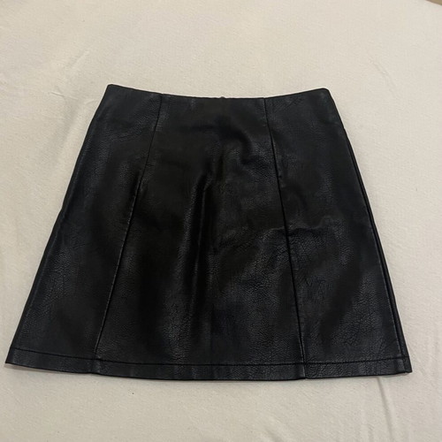 Pimkie mini leather skirt black new, size S 36