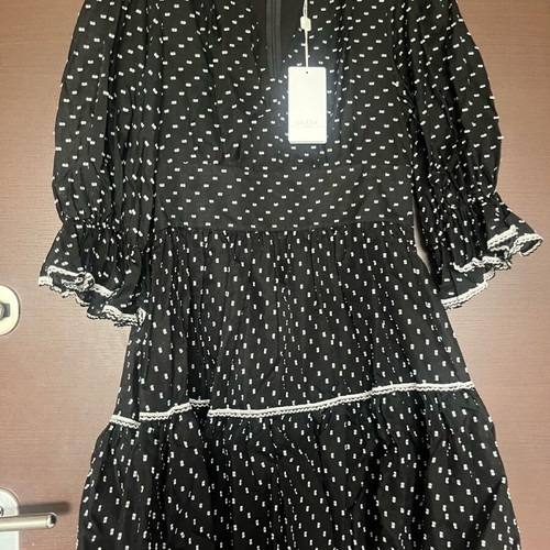 Dress new with leather belt and lace details