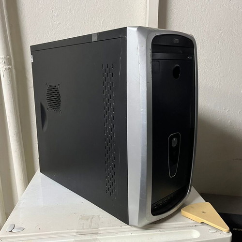 AMD Athlon 64 4600+ 2.4GHz computer with 2GB RAM and 200GB HDD used