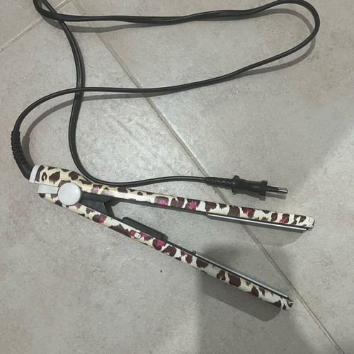 Remington hair straightener used with swivel cord