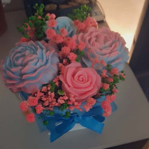 Candle flower bouquet