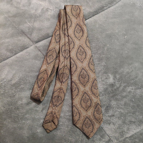 Pierre Cardin tie like new, beige and brown