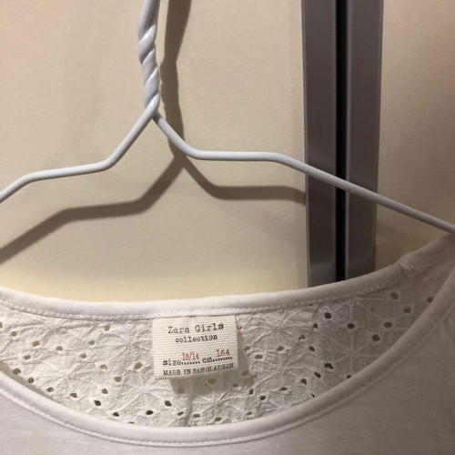 White thin long-sleeve Zara girls blouse like new