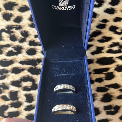 Swarovski rings new, pack of 2