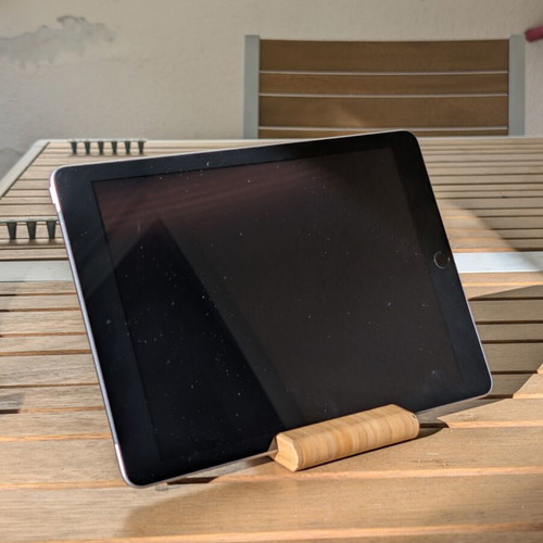 Apple iPad 6th generation 128GB Cellular 4G