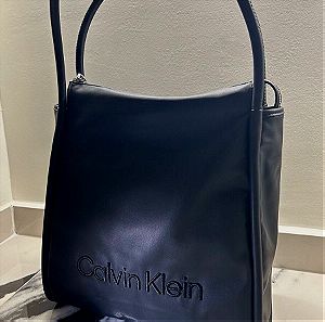 Calvin Klein τσάντα ώμου