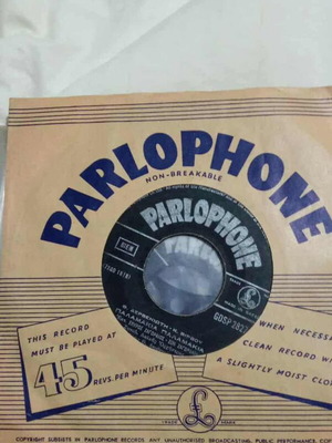 Vinyl records 45 rpm like new, pack of 50 discs
