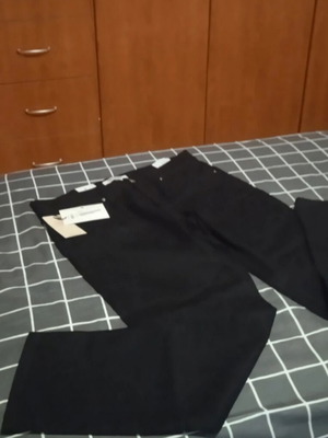 Only women's jeans-style pants new, black, size L